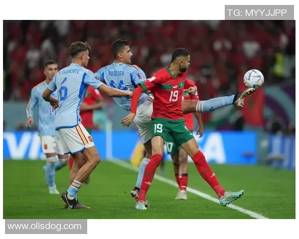 足球场上SW位置球星的独特魅力与战术价值探析